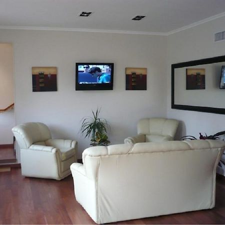 Hotel Mirasierras Тандил Экстерьер фото